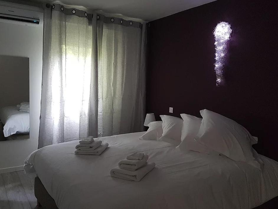 La Maison Des Marronniers Bed and Breakfast Uzès Δωμάτιο φωτογραφία