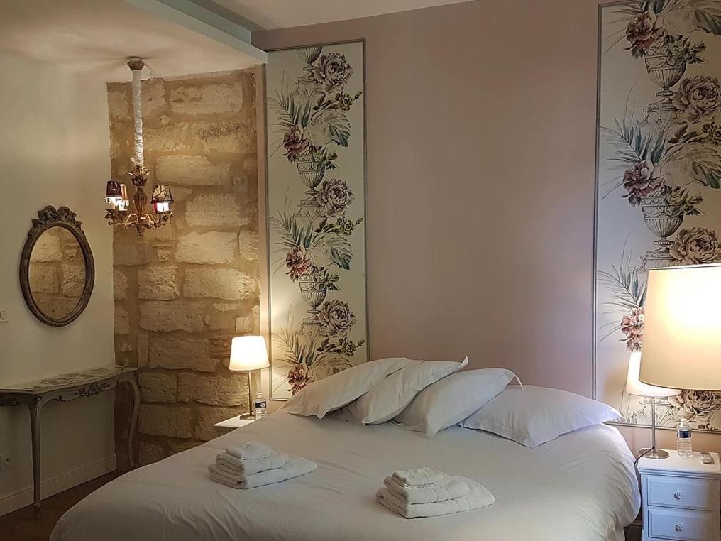 La Maison Des Marronniers Bed and Breakfast Uzès Δωμάτιο φωτογραφία